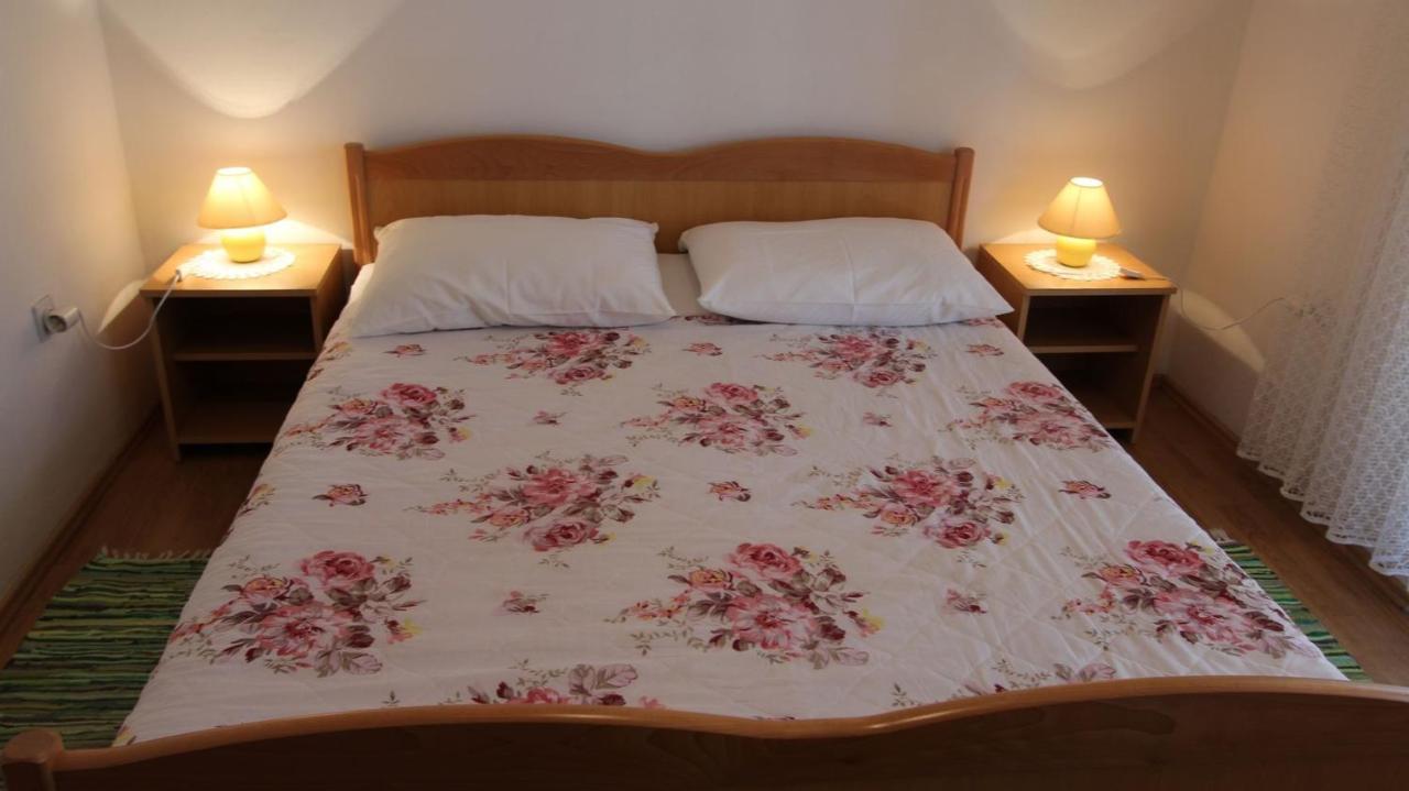 Apartments Trupec Малинска Экстерьер фото
