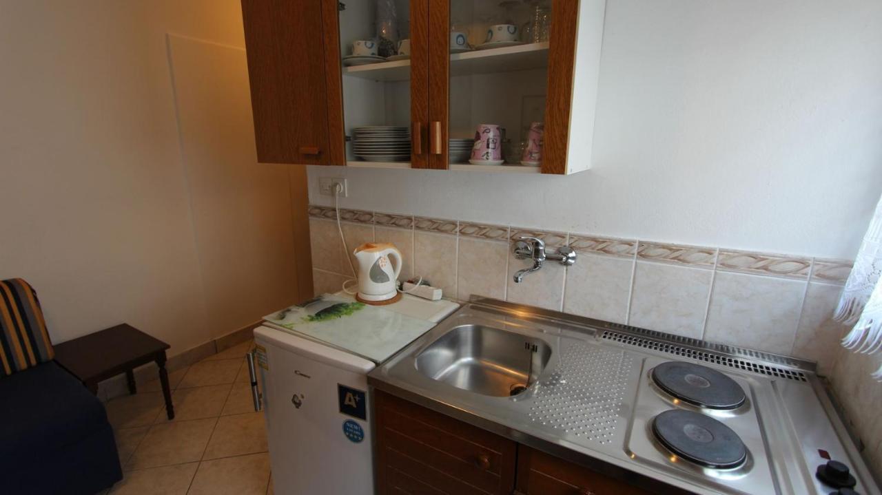 Apartments Trupec Малинска Экстерьер фото