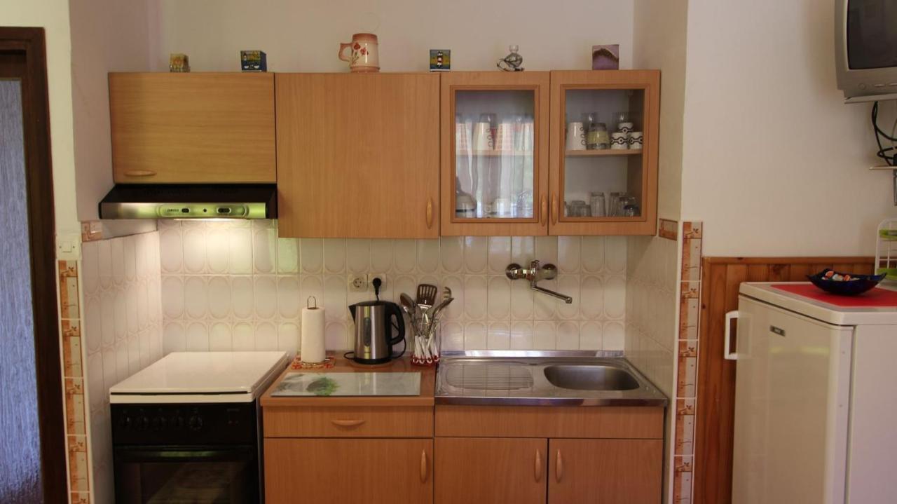 Apartments Trupec Малинска Экстерьер фото